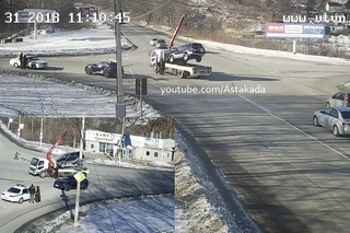 Astakada Находка ДТП На красный 31 января 2018 Санбари ул. Пограничная ул. Обходная маги...