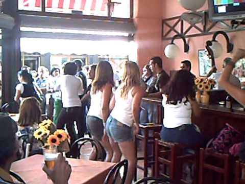 Salsa dans un bar de la Habana Vieja,