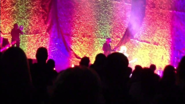 A Perfect Circle performing Counting Bodies Like Sheep live Planet Hollywood Las Vegas 12, 29,