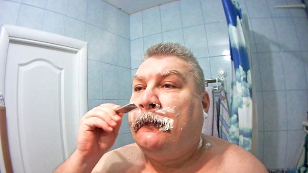 Бритье опасной бритвой Pipe Son.