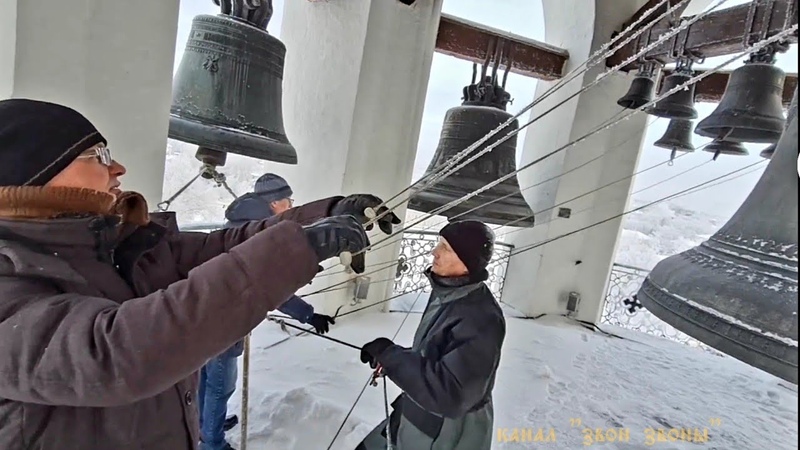 Колокольный звон в Вологодском Кремле. Bell ringing in St. Sophia Cathedral,