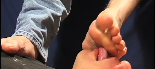 Feet Licking Vk