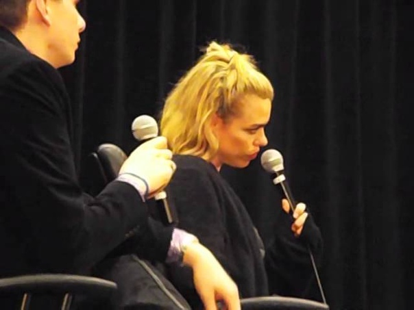 Chicago TARDIS 2014 clip: Billie Piper on shipping and kissing Christopher