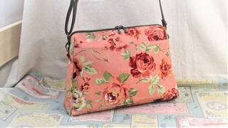 ショルダーバッグ作り方　Shoulder Bag 作り方を少し変えて花柄の綿麻生地で作&#