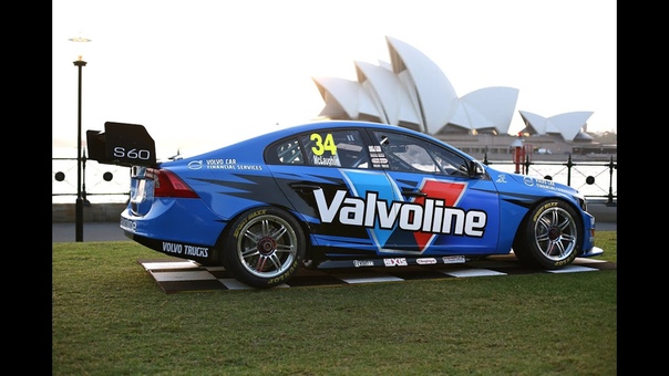 Volvo S60 Polestar V8 Supercar unveiled at Sydney Harbour