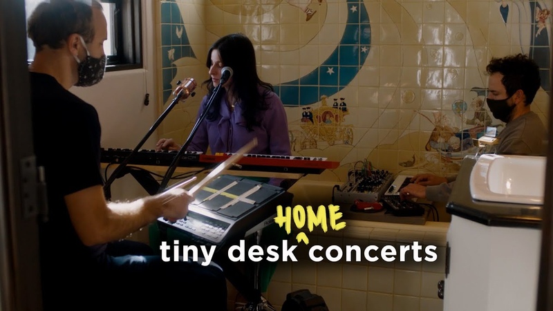 Buzzy Lee: Tiny Desk ( Home)