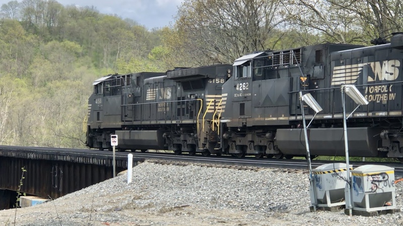 Big Trains Ease Down THE HILL Cross Trestle, Looong Train With 3 Locos Takes 12 Minutes To