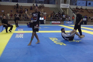 Vinicius Garcia X Diego Cabral / Salvador International Open IBJJF Jiu-Jitsu No-Gi Championship 2016
