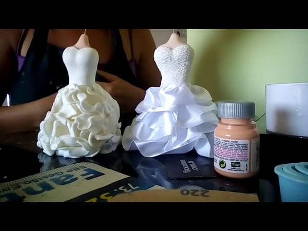 Saias de vestido de noiva em