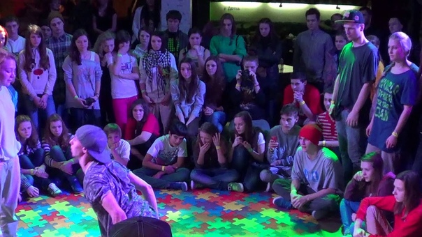 Waltan vs Girl ( Make Noise
