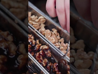 Here's how yokan wagashi is made in Japan. #kyogashi #Japan #desserts