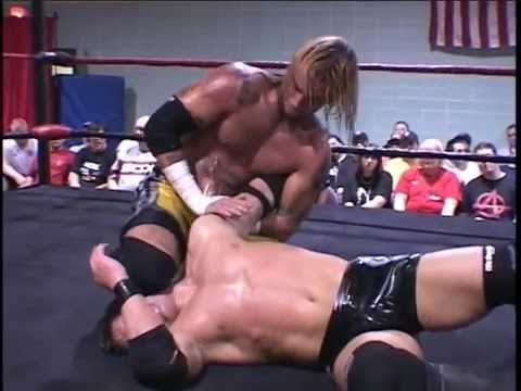 Free Match Monday: AJ STYLES defends the IWA World Title vs. CM PUNK ( FULL