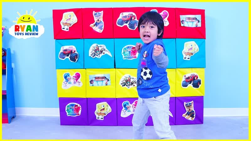 Giant Smash Surprise Presents with Paw Patrol, Rusty Rivets, and PJ