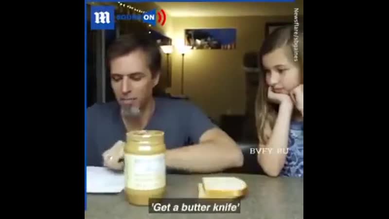 Children write instructions dad works literally Перевод: Дети пишут инструкции