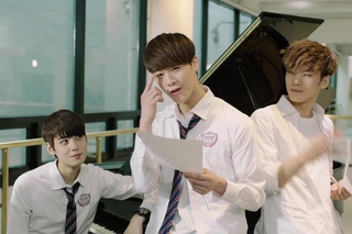 ASTRO - “Cat’s Eye“ M/V