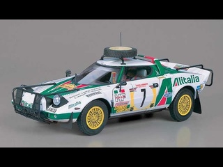 Обзор пластиковой модели автомобиля LANCIA STRATOS HI 1977 SAFARI RALLY 1:24 от фирмы HASEGAWA
