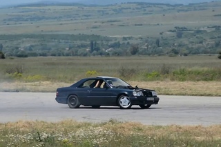 Mercedes Benz w124 e320 Turbo Separeva Banq