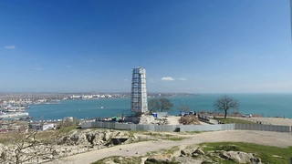 Обелиск Керчь .Реставрация памятника на горе Митридат..