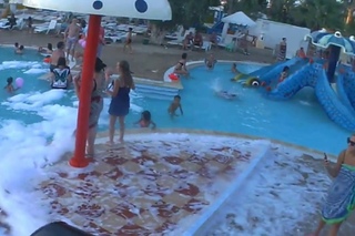 ANIMATION IN TUNISIA @ Eden Club Skanes Hotel Monastir Tunisie FOAM PARTY
