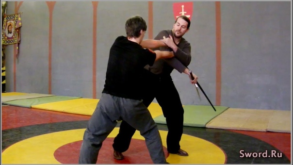 Longsword trap hands