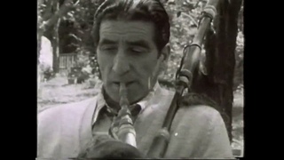 Remis Ovalle: Actuacin y entrevista de 1972 (AMCA - Archivu de la Msica Contempornea Asturiana)