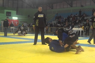 Erberth Santos x Manuel Ribamar - II Campeonato Regional de Jiu-Jitsu de Barueri