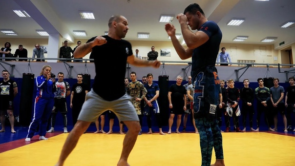 Artem Lobov visits Moscow to train Russian Special