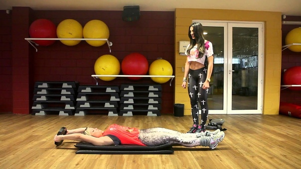 Alice Matos Carol Saraiva INSANE Abs
