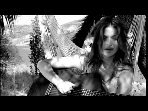 Axelle Red