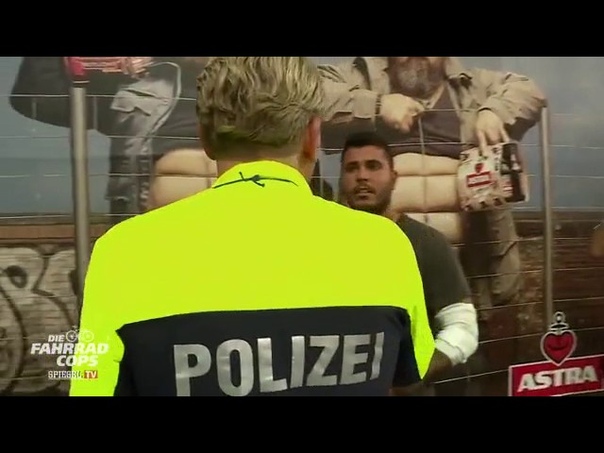 Kölner Raser Szene Fahrradcops legen CL 500