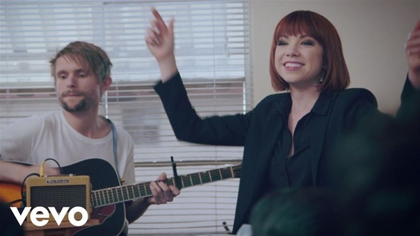 Carly Rae Jepsen Call Me Maybe ( Make Room Concert),