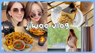 (ENG/JPN) 수영장 방문 실패 호캉스 | 친구랑 힐링하기 | 먹부림 🏨💦 JIWOO VLOG