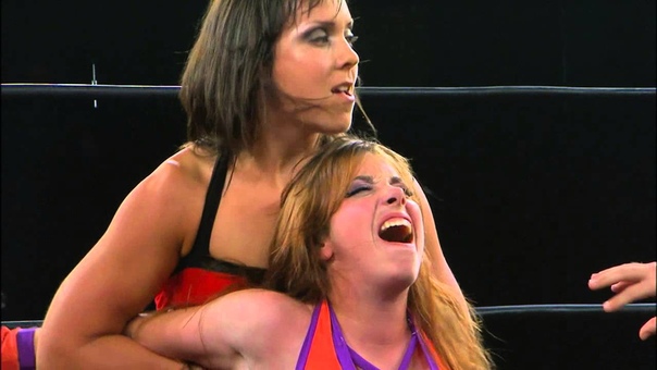 SARA DEL REY vs TAELER