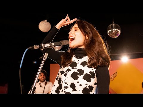 Build Me Up Buttercup, The Foundations, funk cover ft. Tema Siegel of
