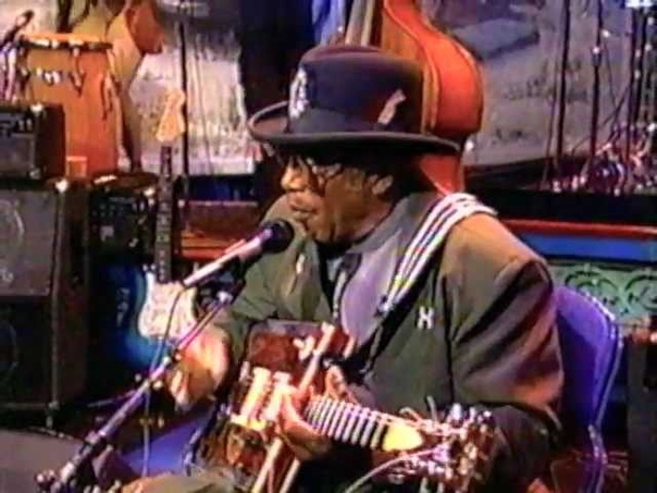 Bonnie Raitt Bo Diddley The Tonight Show 2 26