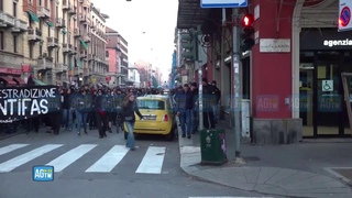 Milano, corteo antifascista per le vie della citt DIRETTA
