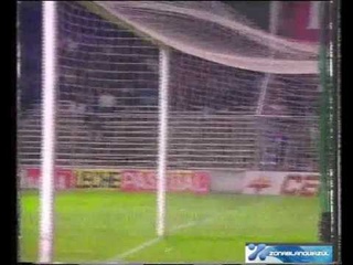 Голы на стадионе Сан-Мамес, Бильбаоl: Dertycia и Fernando Carlos Redondo (CD TENERIFE)