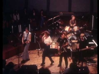 KLEENEX / LiLiPUT - Turk / Split live