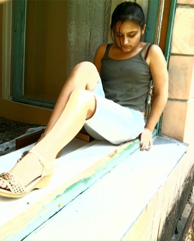 Dafna Devilish | Бровары