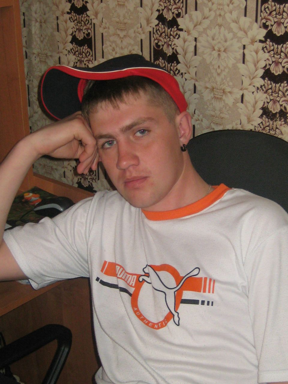 Egor Motov <MoDeRn> | 