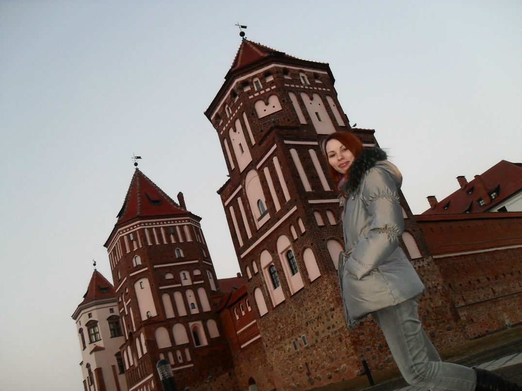 Эмилия Гусакова | Мир