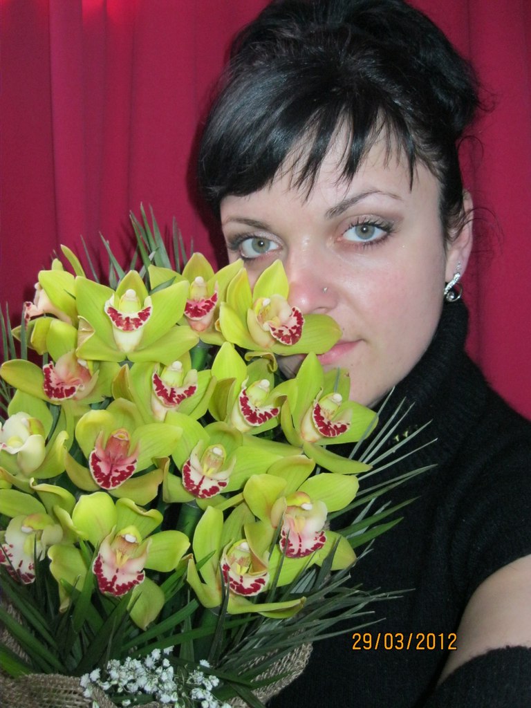 Оленка Яруш | Düsseldorf