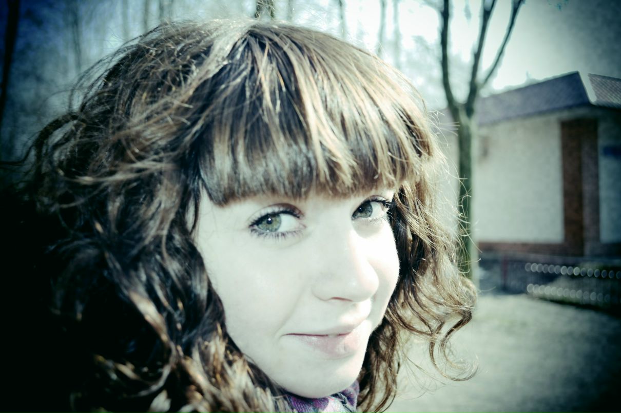 Анастасия Усманова Кнопка | Белоозёрский