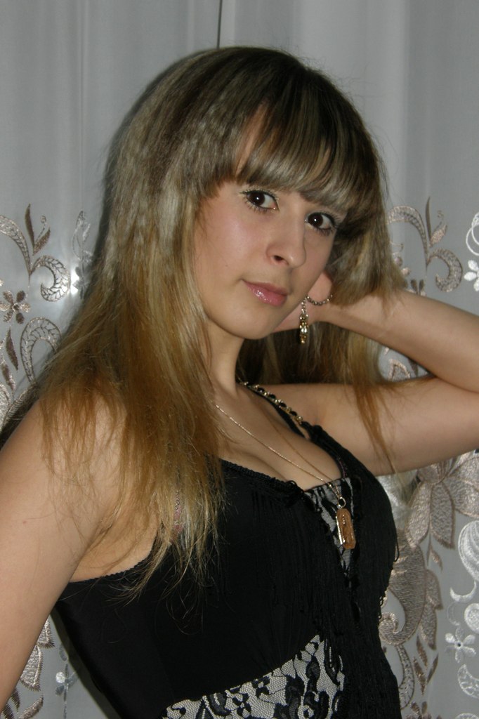 Елена Зварич | Хрустальный / Красный Луч