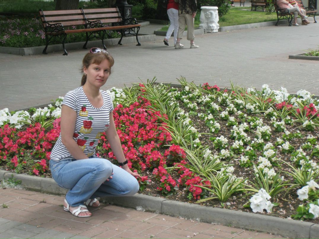 Яна Голянская | 