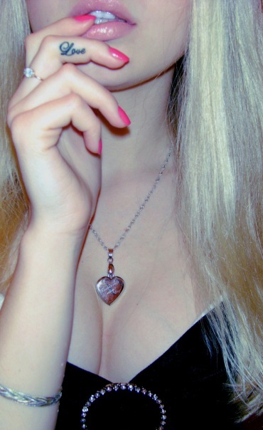 №12, Юля Мирославская, 31 год №12, Юля Мирославская, 31 год