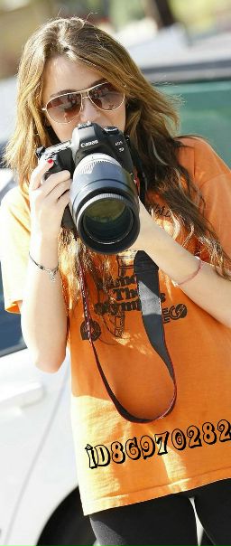 №5, Miley Cyrus, 32 года, Los Angeles №5, Miley Cyrus, 32 года, Los Angeles