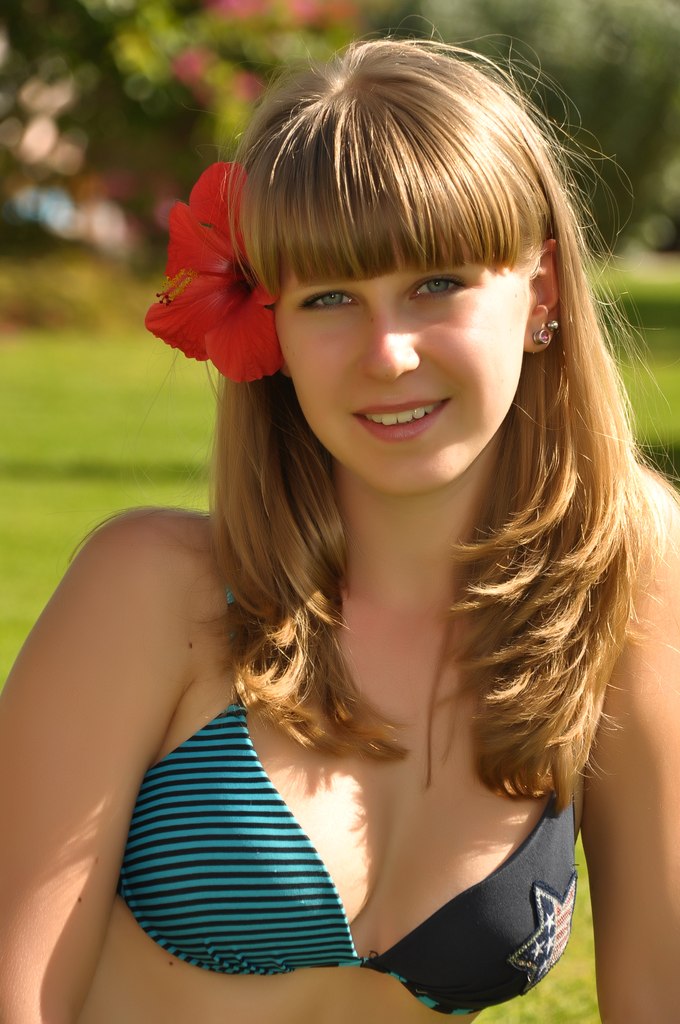 Анна Кметь | Саки