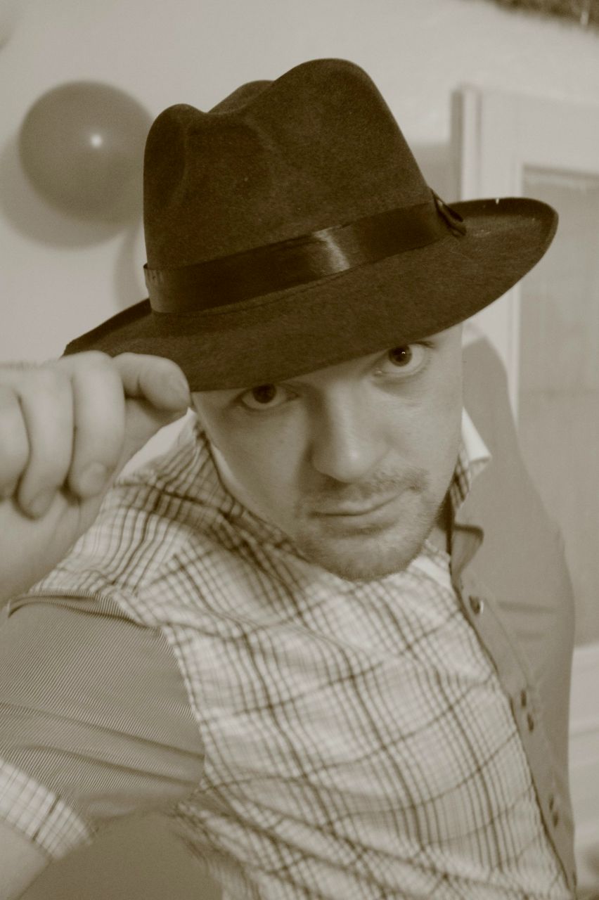 Петя Швалов saimon | Москва