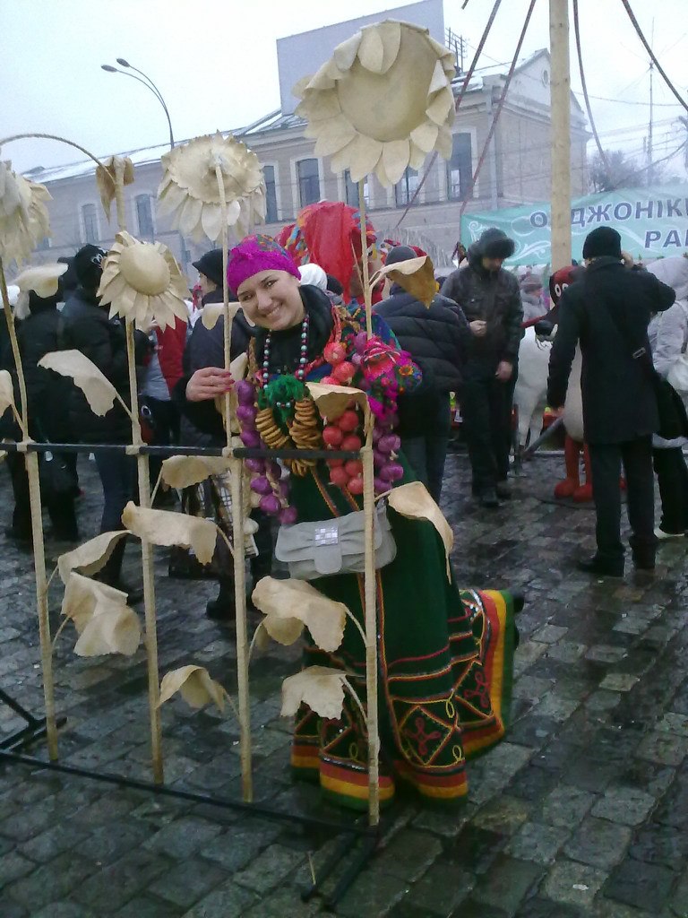 Марина Скобелева | Изюм